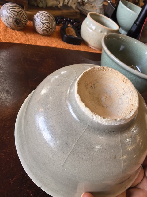 古玩陶瓷龍泉青瓷撇口碗真品鑒賞圖