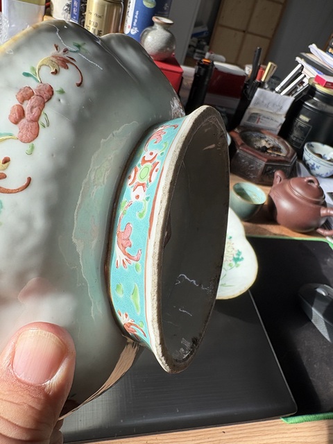 古玩陶瓷鳳凰牡丹紋粉彩花口盤真品鑒賞圖