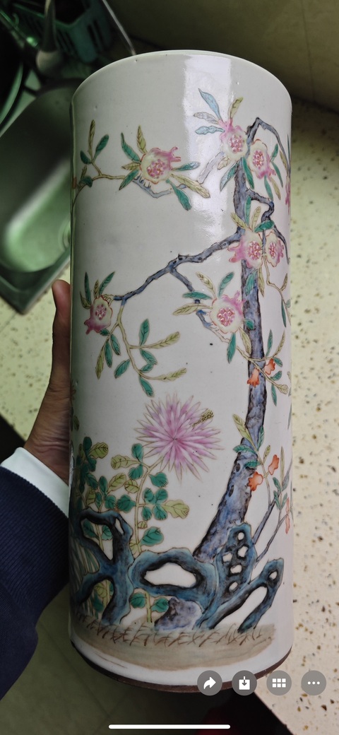 古玩陶瓷粉彩花卉紋帽筒真品鑒賞圖