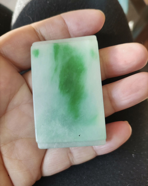 古玩玉器“染色”非天然翡翠墨床真品鑒賞圖