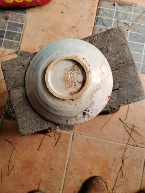 古玩陶瓷青花碗真品鑒賞圖