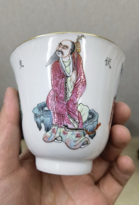 古玩陶瓷粉彩無雙普蓋杯真品鑒賞圖