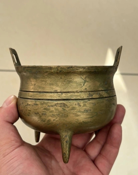 古玩銅器三足爐真品鑒賞圖