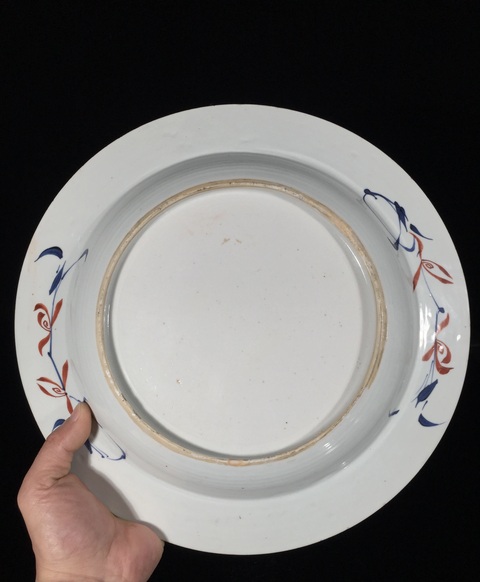 古玩陶瓷花卉紋斗彩盤真品鑒賞圖