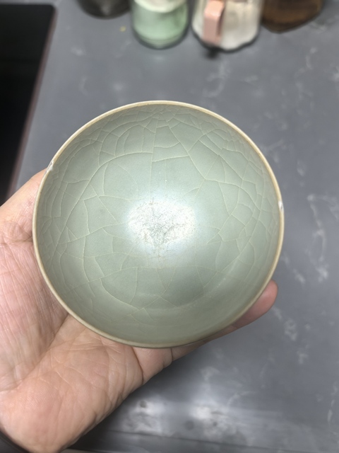 古玩陶瓷龍泉青瓷芒口盞真品鑒賞圖