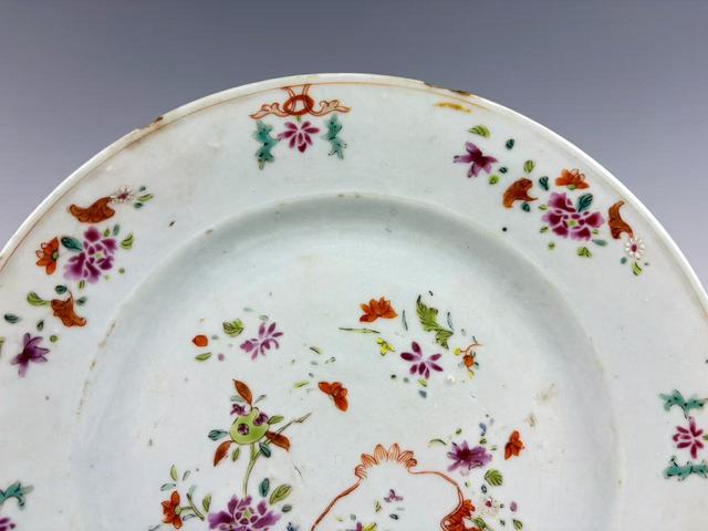 古玩陶瓷清乾隆·粉彩石榴花卉紋盤拍賣，當前價格99元