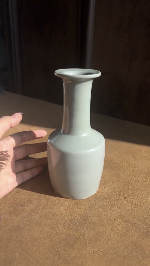 古玩陶瓷龍泉窯紙槌瓶真品鑒賞圖