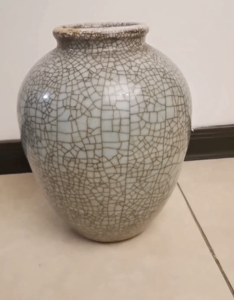 古玩陶瓷雍乾哥釉罐真品鑒賞圖