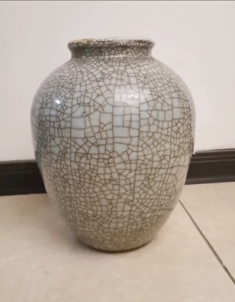 古玩陶瓷雍乾哥釉罐真品鑒賞圖