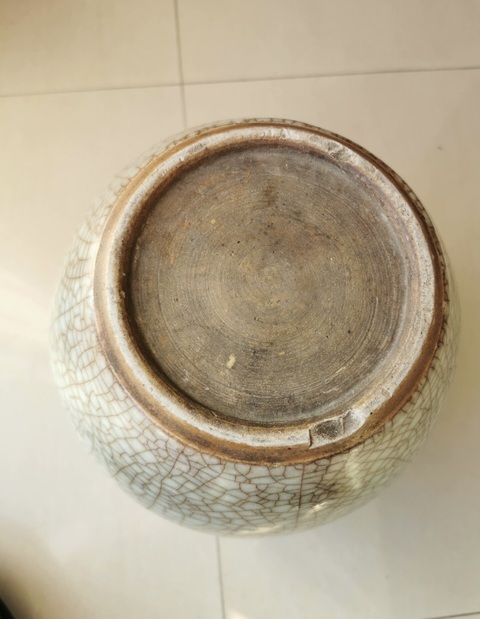 古玩陶瓷雍乾哥釉罐真品鑒賞圖