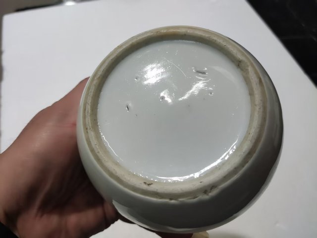 古玩陶瓷晚清白釉蓋罐真品鑒賞圖