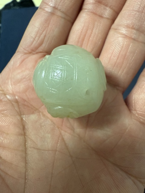 古玩玉器和田玉珠真品鑒賞圖