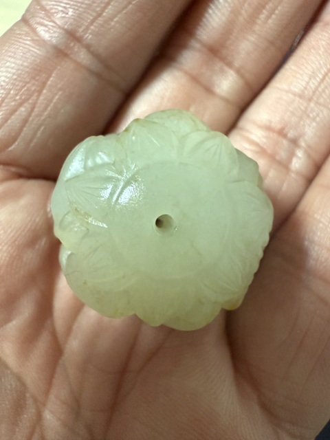 古玩玉器和田玉珠真品鑒賞圖