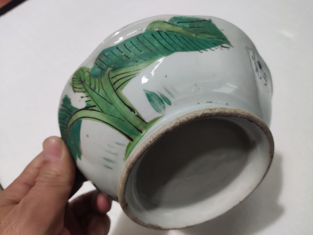 古玩陶瓷民國大雞八角貢碗拍賣，當前價格188元