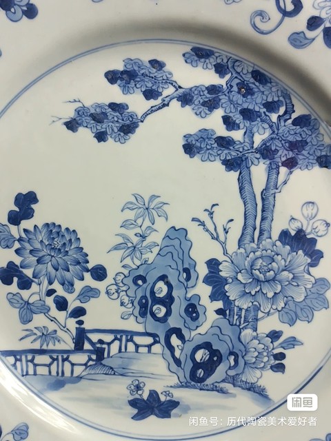 古玩陶瓷梧桐牡丹洞石圖青花盤真品鑒賞圖