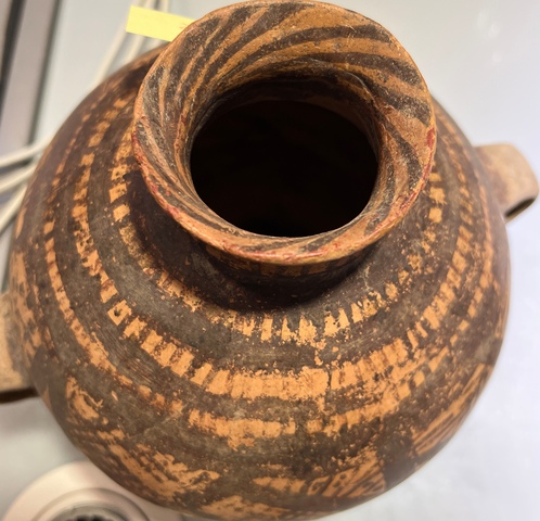 古玩陶瓷文化期彩繪陶罐真品鑒賞圖