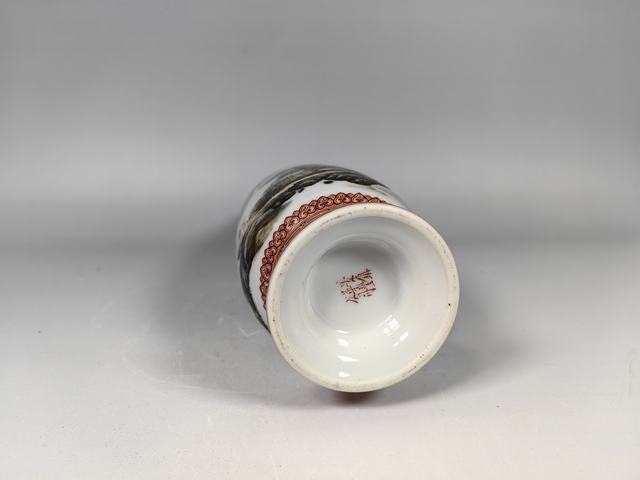 古玩陶瓷民國(guó)風(fēng)景山水人物詩(shī)文粉彩玉米賞瓶真品鑒賞圖