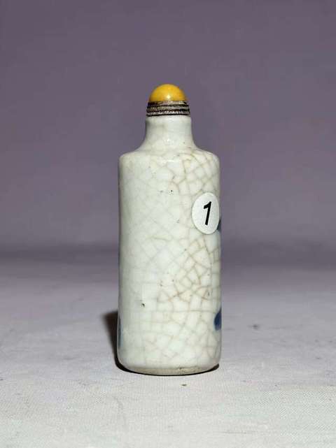 古玩陶瓷青花山水人物鼻煙壺真品鑒賞圖