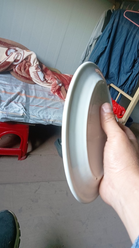 古玩陶瓷白釉盤真品鑒賞圖