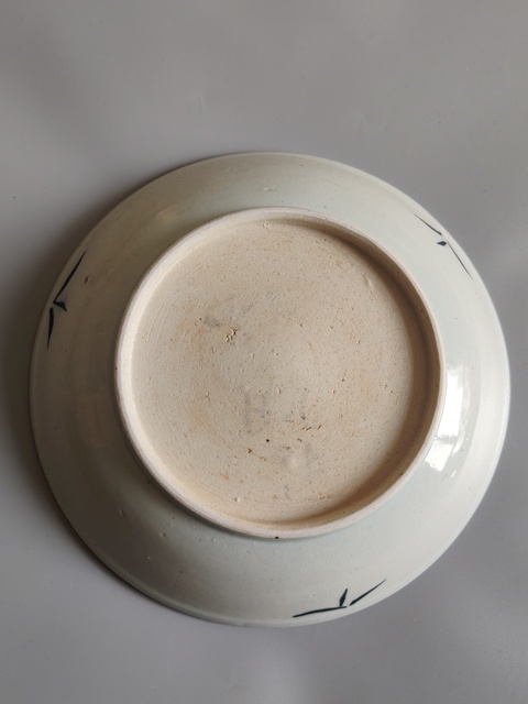 古玩陶瓷清乾隆青花牧童紋盤真品鑒賞圖