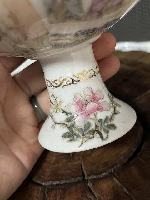 古玩陶瓷粉彩人物故事紋高足盤拍賣，當前價格1500元