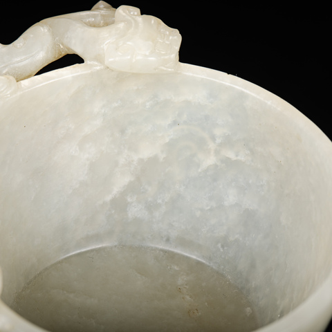 古玩玉器螭龍耳玉杯真品鑒賞圖