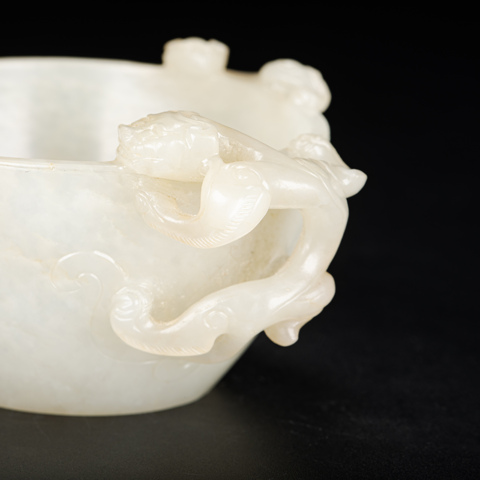 古玩玉器螭龍耳玉杯真品鑒賞圖