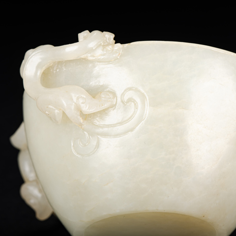 古玩玉器螭龍耳玉杯真品鑒賞圖