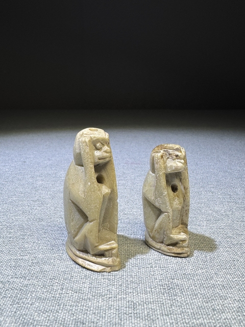 古玩陶瓷壽山石猴子造型印章真品鑒賞圖