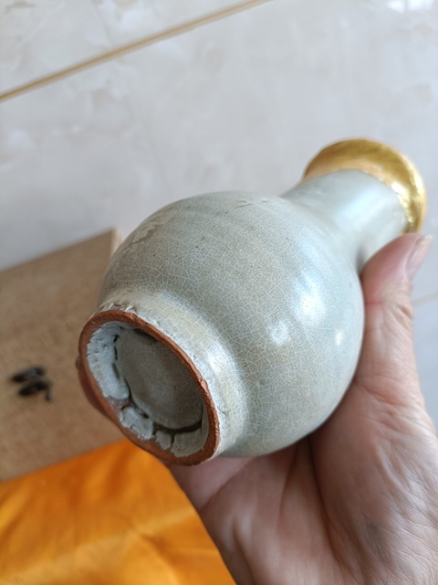 古玩陶瓷龍泉仿官窯箸瓶真品鑒賞圖