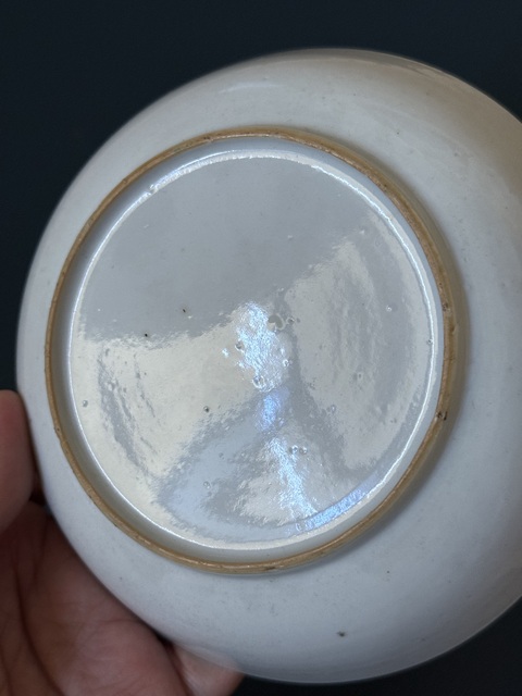 古玩陶瓷人物紋廣彩盤真品鑒賞圖