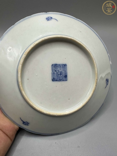 古玩陶瓷乾隆本朝款青花山水樓臺團鶴紋賞盤拍賣，當前價格2980元