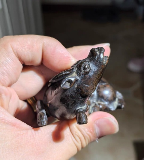 古玩銅器牛型銅硯滴真品鑒賞圖