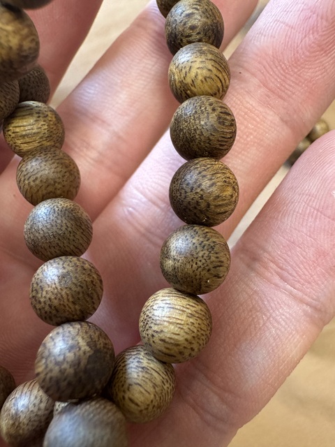 古玩雜項沉香手串真品鑒賞圖