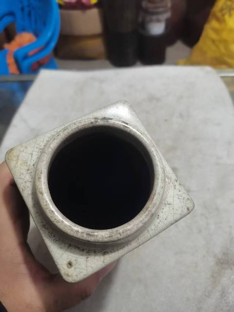 古玩陶瓷哥釉琮式瓶真品鑒賞圖