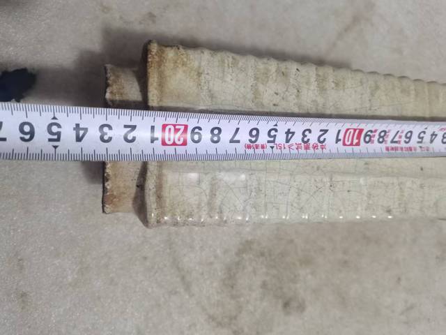 古玩陶瓷哥釉琮式瓶真品鑒賞圖