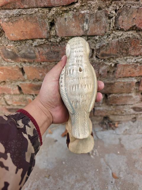 古玩陶瓷鸚鵡瓷塑真品鑒賞圖