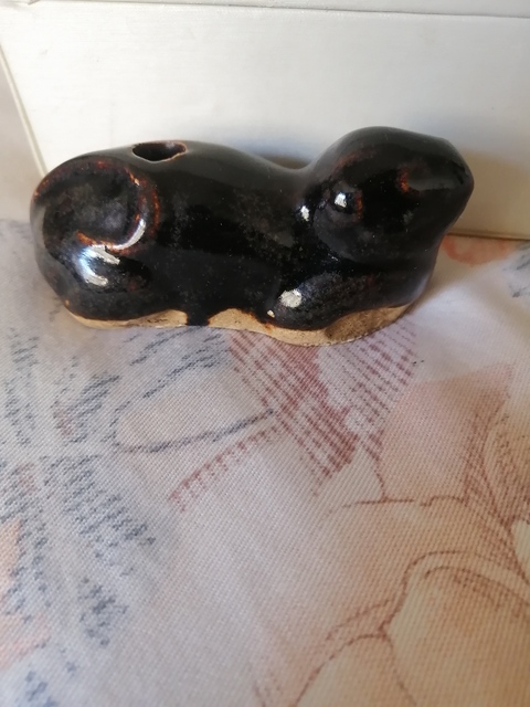 古玩陶瓷民國磁州窯系黑釉動物型水盂真品鑒賞圖
