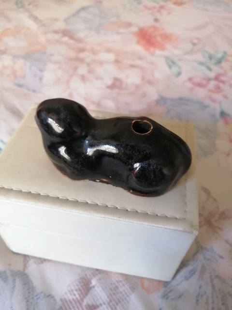 古玩陶瓷民國磁州窯系黑釉動物型水盂真品鑒賞圖