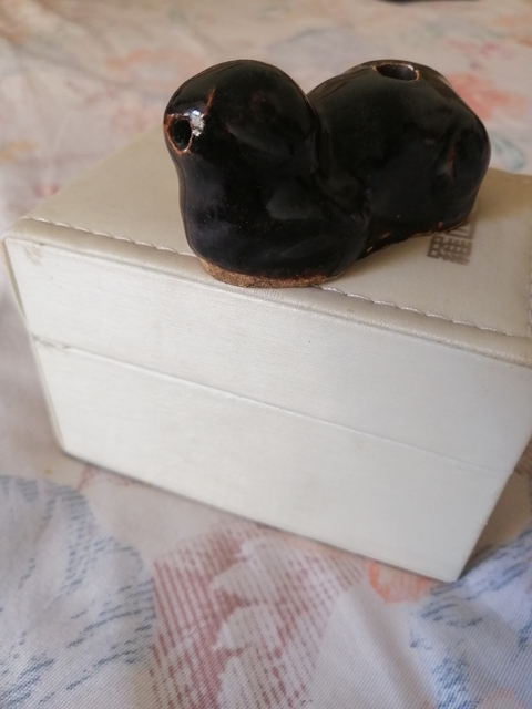 古玩陶瓷民國磁州窯系黑釉動物型水盂真品鑒賞圖