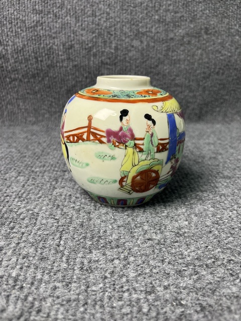 古玩陶瓷粉彩西廂記人物故事紋罐真品鑒賞圖