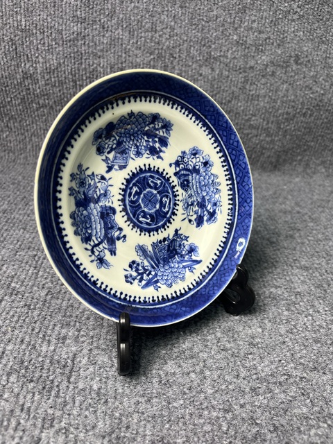 古玩陶瓷青花“菲茨休”盤真品鑒賞圖