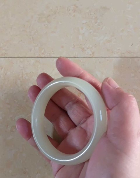 古玩玉器和田玉雕“素紋手鐲”真品鑒賞圖