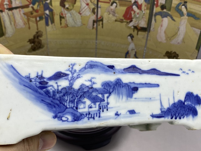 古玩陶瓷青花山水人物紋花盆真品鑒賞圖