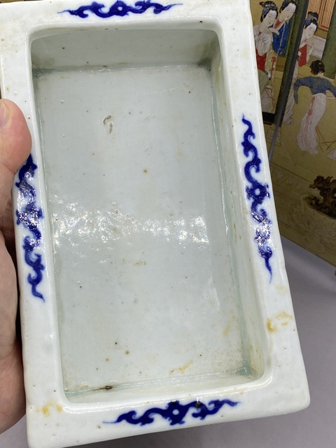 古玩陶瓷青花山水人物紋花盆真品鑒賞圖