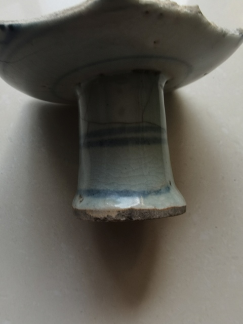 古玩陶瓷明永樂月影梅青花高足杯標本真品鑒賞圖