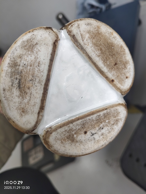 古玩陶瓷粉彩人物故事紋三連瓶真品鑒賞圖