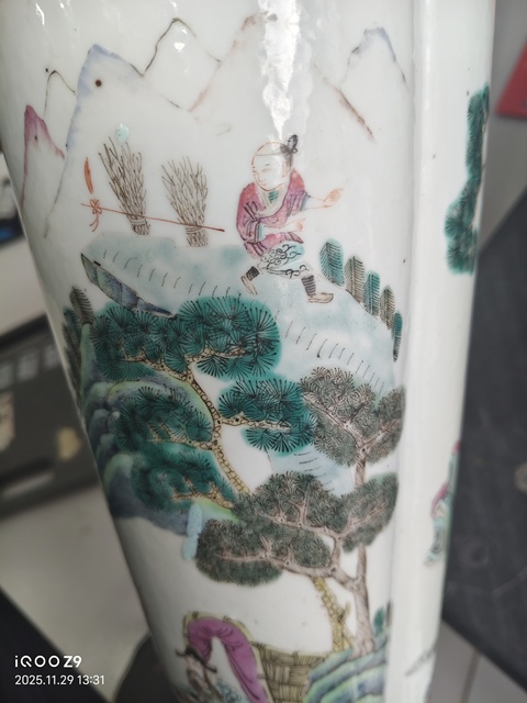 古玩陶瓷粉彩人物故事紋三連瓶真品鑒賞圖