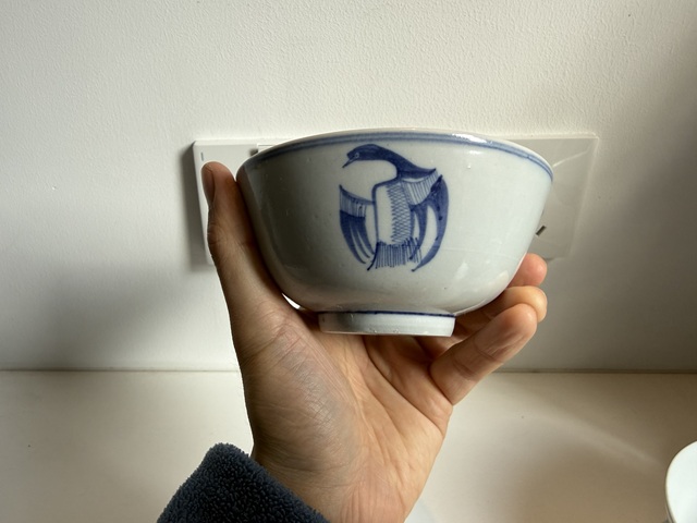 古玩陶瓷民國青花團鶴紋碗拍賣，當(dāng)前價格68元