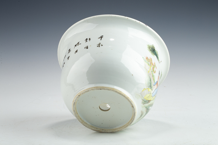 古玩陶瓷民國·淺絳彩人物故事紋花盆真品鑒賞圖